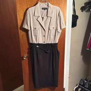 Jones New York Beige and Black Belted Dress